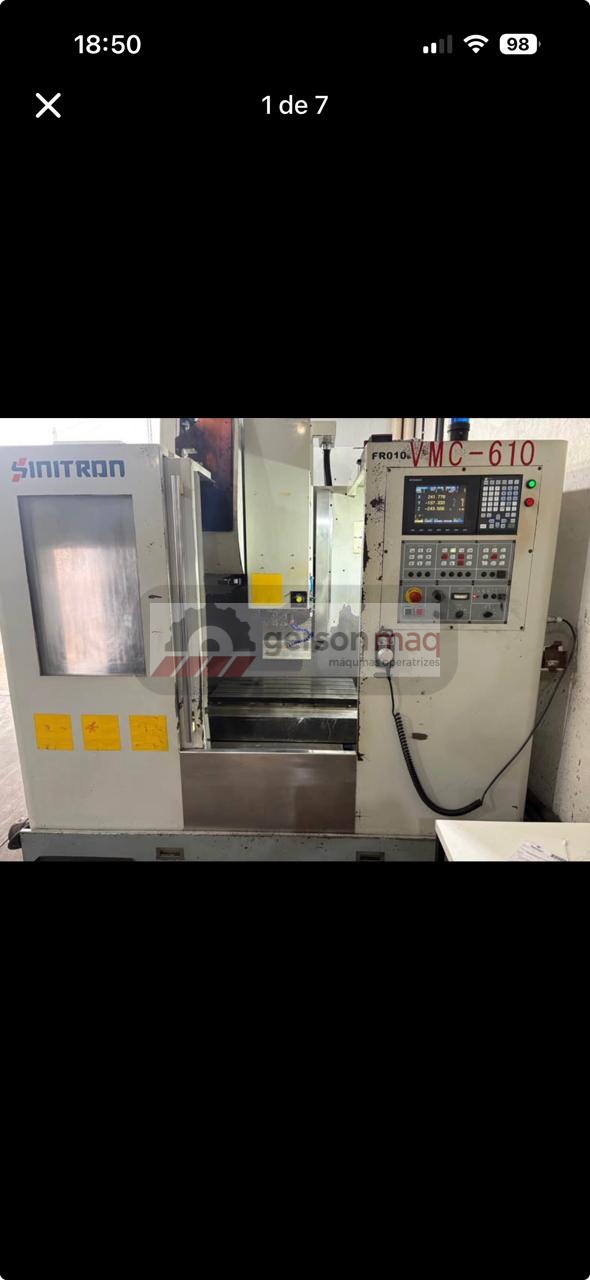 CENTRO DE USINAGEM SINITRON VMC610 - 10.000rpm -  ANO 2006 - MÁQUINA REVISADA