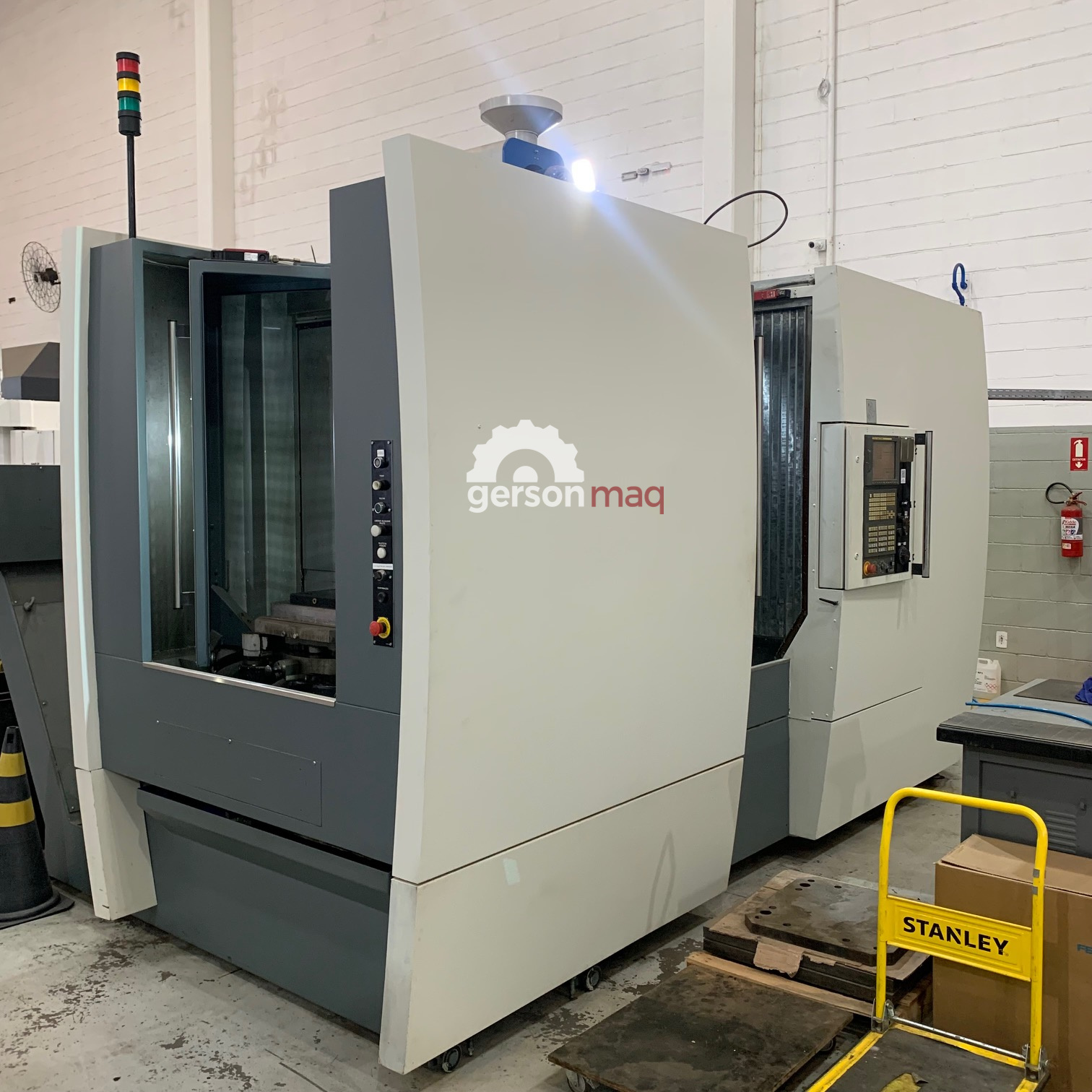 CENTRO DE USINAGEM HORIZONTAL DUPLO PALLET CROSS HUELLER BLUESTAR 5 ANO 2005