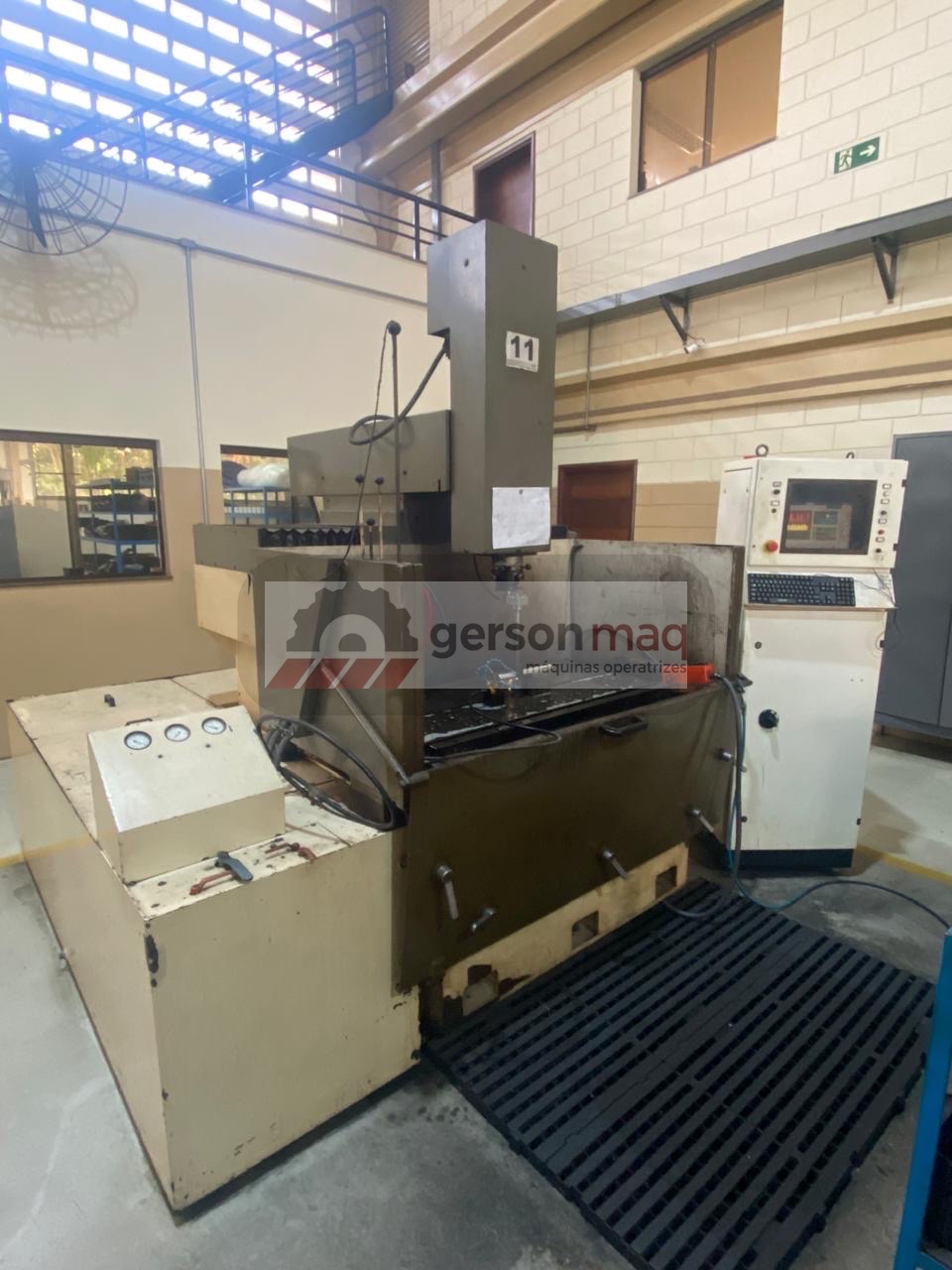 ELETROEROSAO A PENETRACAO MARCA RESITRON BF 800 - ano 2002