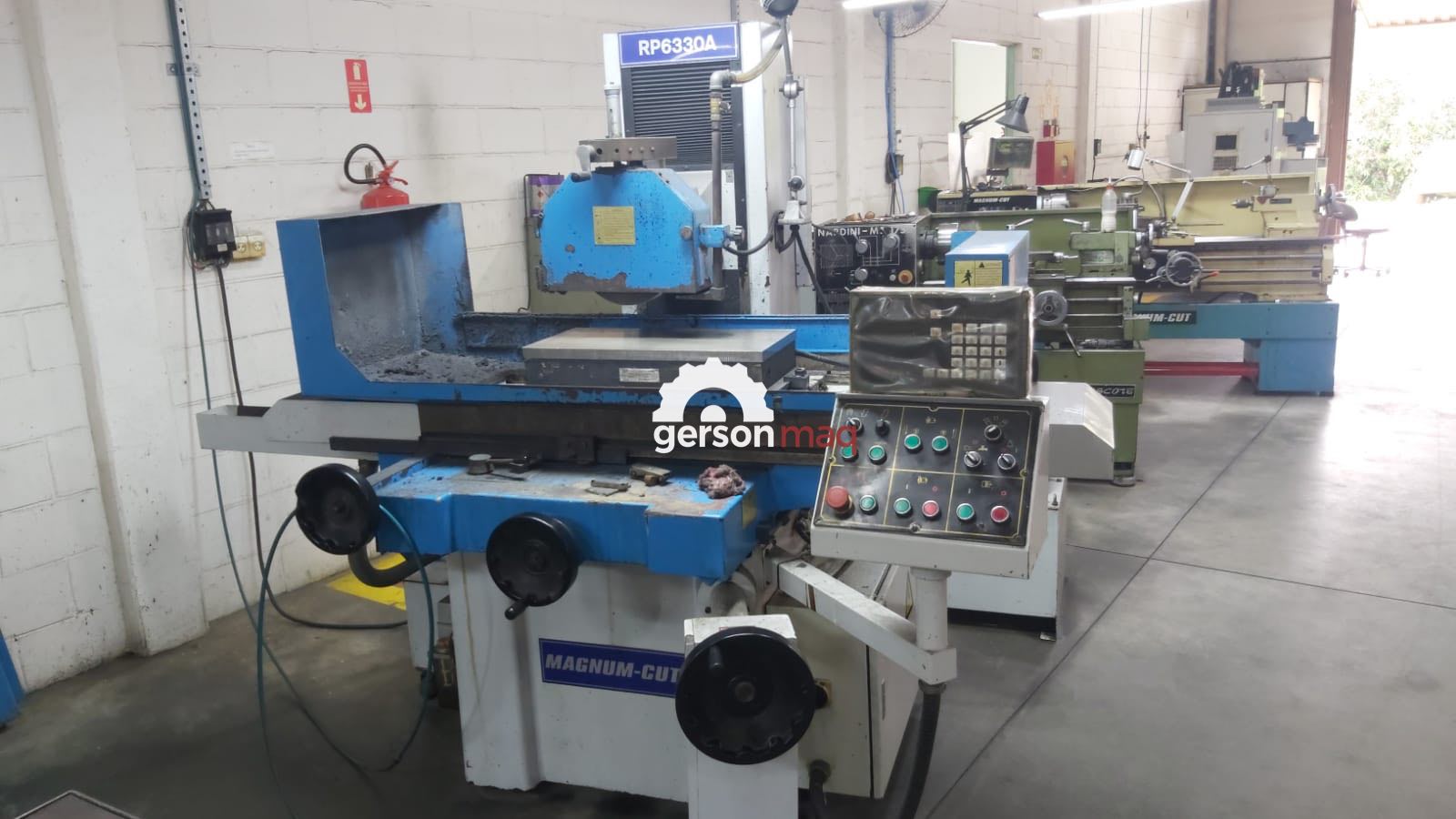 RETIFICA PLANA MAGNUM CUT RP6330 - ANO 2007