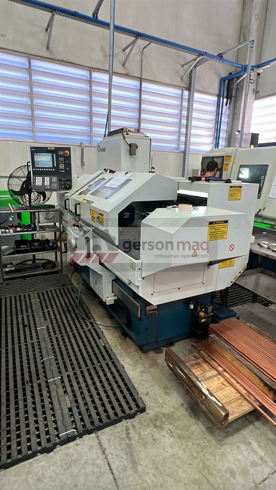 TORNO CNC ROMI CENTUR 30D - ANO 2011